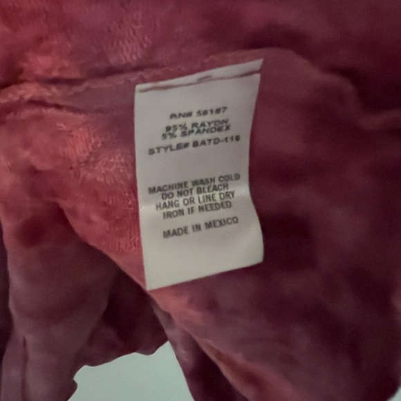 Baea Top - Picture 4 of 6